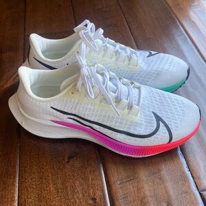 Women’s Nike Zoom Pegasus 37 size 9.5